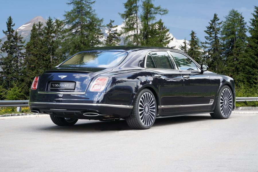  Bentley Mulsanne Extended Wheelbase by Mansory 2017 года  (фото 2 из 5)